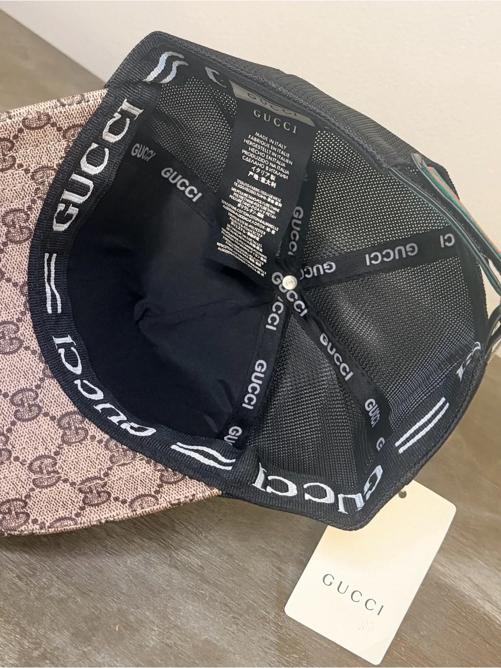 Gucci GG Supreme Angry Cat Trucker Hat
